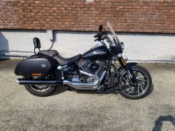 Used HARLEY DAVIDSON SPORT GLIDE 1750 Used HARLEY DAVIDSON SPORT GLIDE 1750