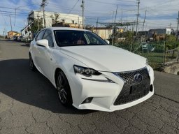 Used Lexus IS 300h