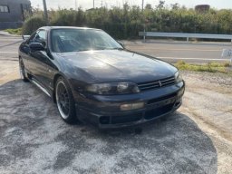 Used Nissan SKYLINE