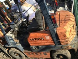 Used Toyota Forklift