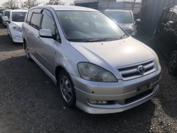 Used Toyota IPSUM