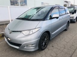 Used Toyota ESTIMA