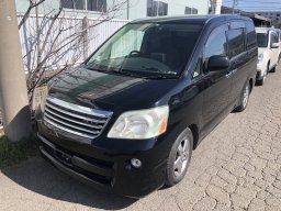 Used Toyota Noah