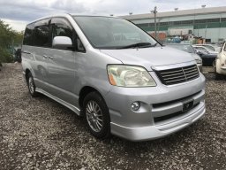 Used Toyota Noah