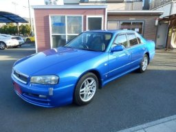 Used Nissan SKYLINE