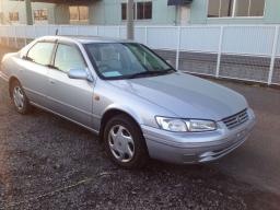 Used Toyota Camry Gracia