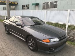 Used Nissan SKYLINE