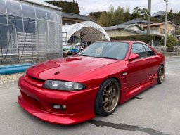 Used Nissan SKYLINE