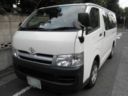 Used Toyota HIACE VAN