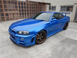 Used Nissan SKYLINE