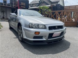 Used Nissan SKYLINE