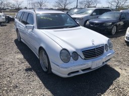 Used Mercedes-Benz E320