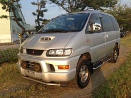 Used Mitsubishi DELICA SPACE GEAR