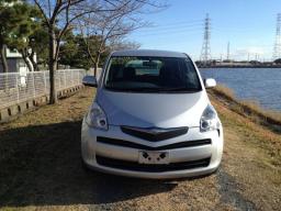 Used Toyota RACTIS