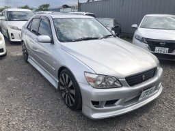 Used Toyota ALTEZZA