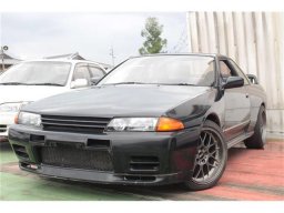 Used Nissan SKYLINE