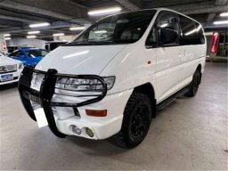 Used Mitsubishi DELICA SPACE GEAR