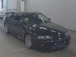 Used Nissan SKYLINE