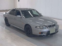 Used Nissan SKYLINE