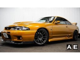 Used Nissan SKYLINE