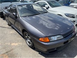 Used Nissan SKYLINE