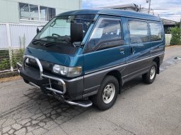 Used Mitsubishi DELICA STAR WAGON