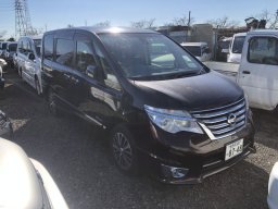 Used Nissan Serena