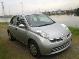 Used Nissan March