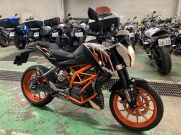 Used KTM 390 DUKE