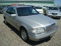 Used Mercedes-Benz C230