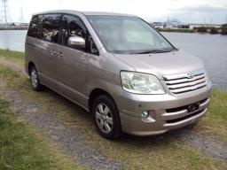 Used Toyota Noah