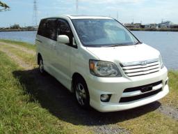 Used Toyota Noah