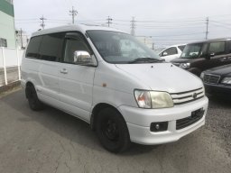 Used Toyota Lite Ace Noah