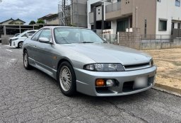 Used Nissan SKYLINE