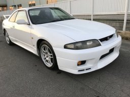 Used Nissan SKYLINE