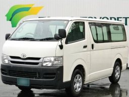 Used Toyota HIACE VAN