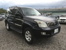 Used Toyota LAND CRUISER PRADO