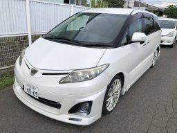 Used Toyota ESTIMA